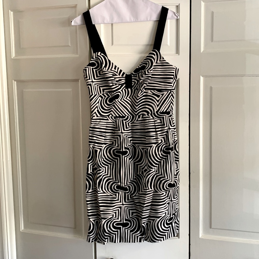 Trina Turk Black and White Lined Dress Size 2